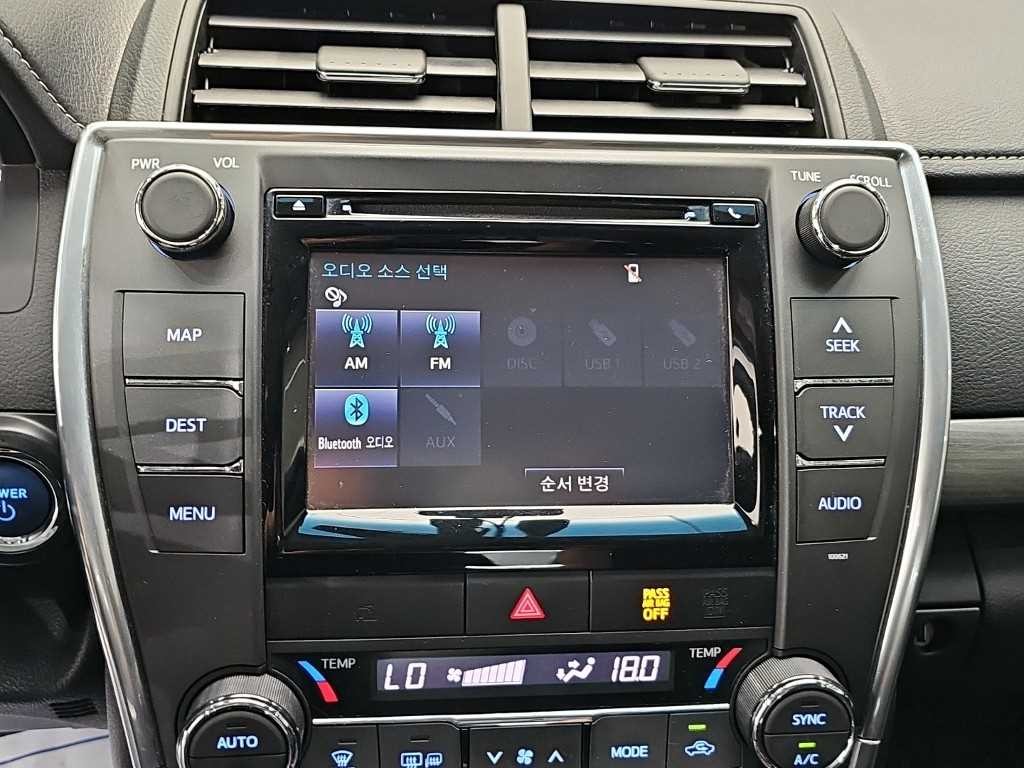 토요타 캠리 뉴캠리 하이브리드 LE 이미지 13