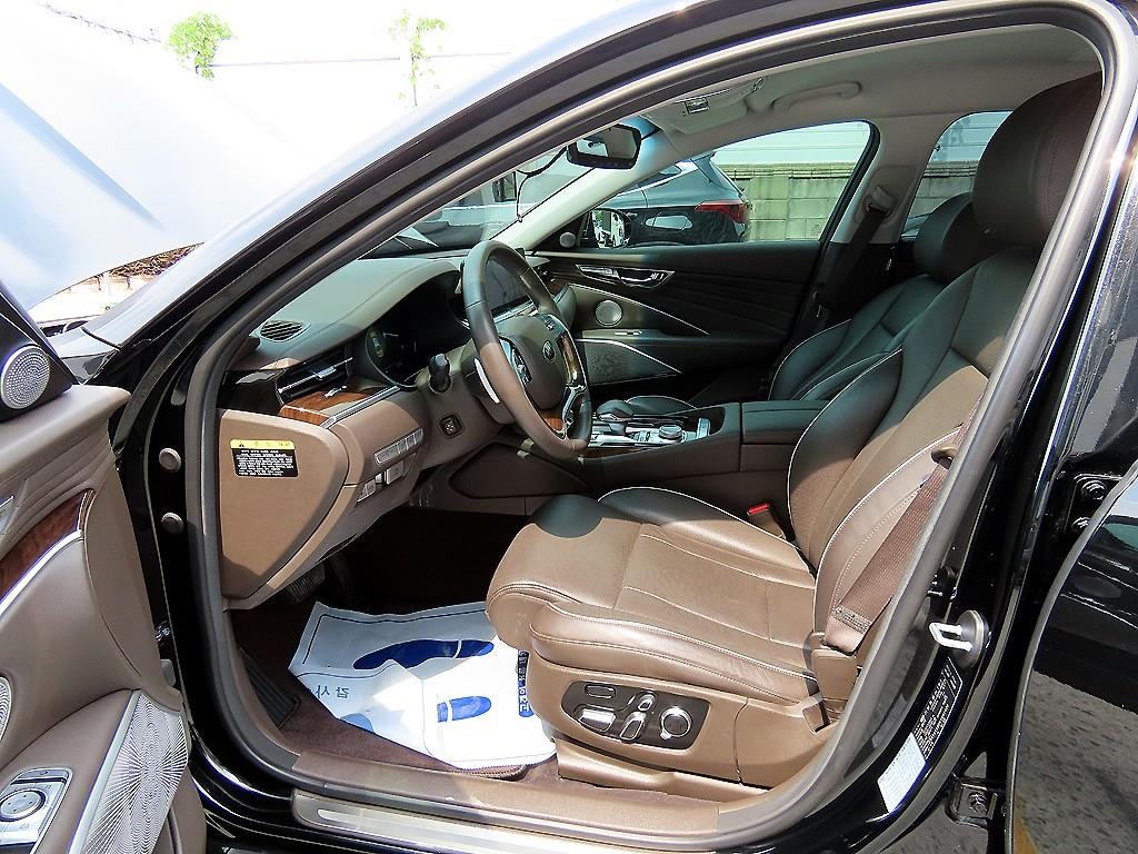 기아 K9 더 K9 3.8 GDI AWD 플래티넘Ⅲ 이미지 5