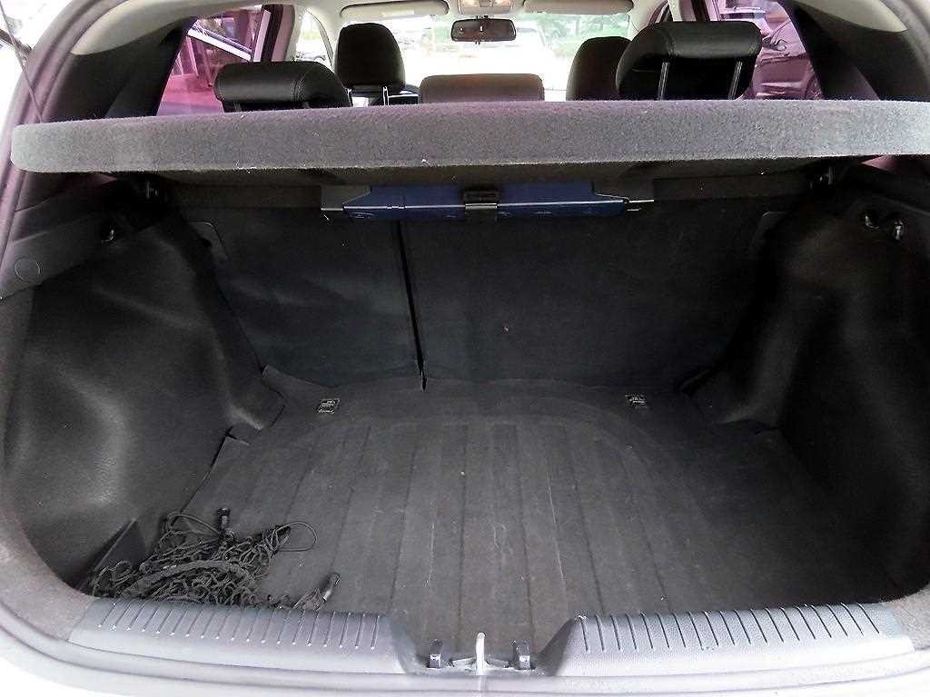 현대 i30 뉴 i30 1.6 GDI 이미지 17