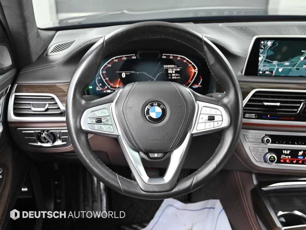 BMW 7시리즈 7시리즈 (G11) 730d xDrive 디자인 퓨어 엑설런스 이미지 13