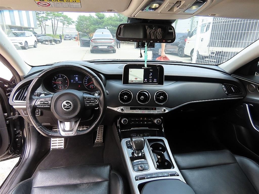 기아 스팅어 디젤 2.2 AWD 드림에디션 이미지 7