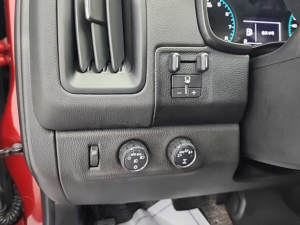 쉐보레 콜로라도 리얼 뉴 콜로라도 3.6 익스트림 4WD 이미지 18