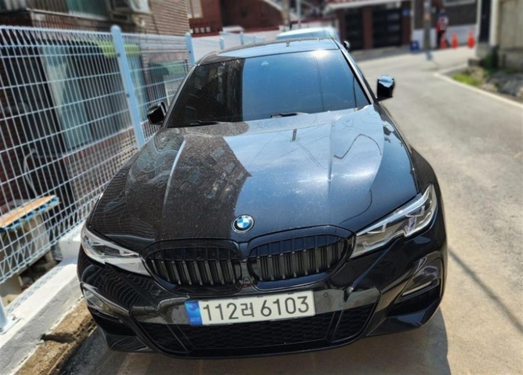 BMW 3시리즈 3시리즈 (G20) 330i M 스포츠 이미지 1