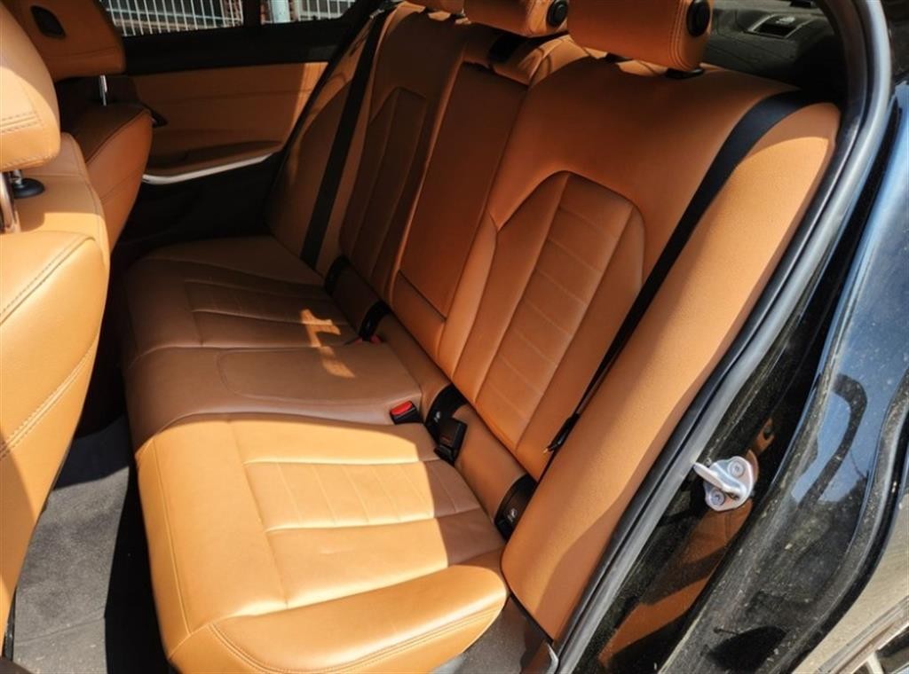 BMW 3시리즈 3시리즈 (G20) 330i M 스포츠 이미지 6