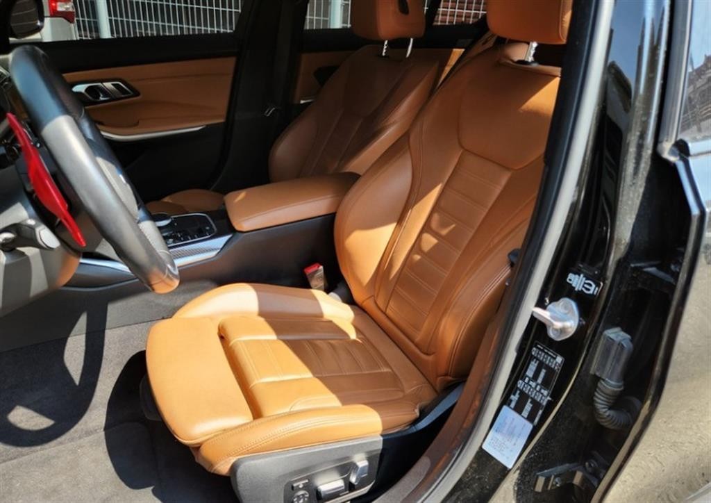BMW 3시리즈 3시리즈 (G20) 330i M 스포츠 이미지 7