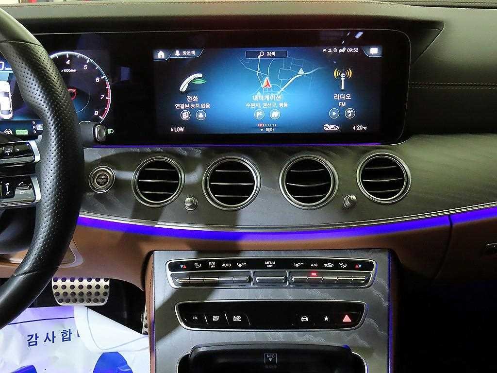 벤츠 E 클래스 E-클래스 W213 E350 4MATIC AMG LINE 이미지 11