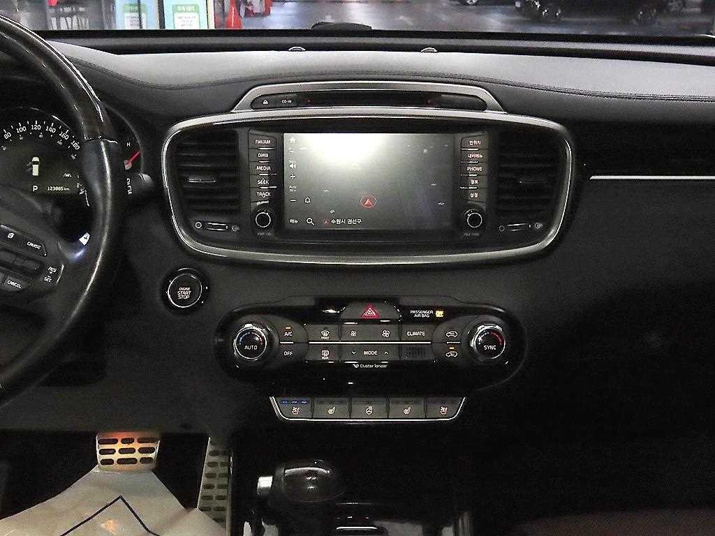기아 쏘렌토 올 뉴 쏘렌토 디젤 2WD 2.2 노블레스 스페셜 이미지 11