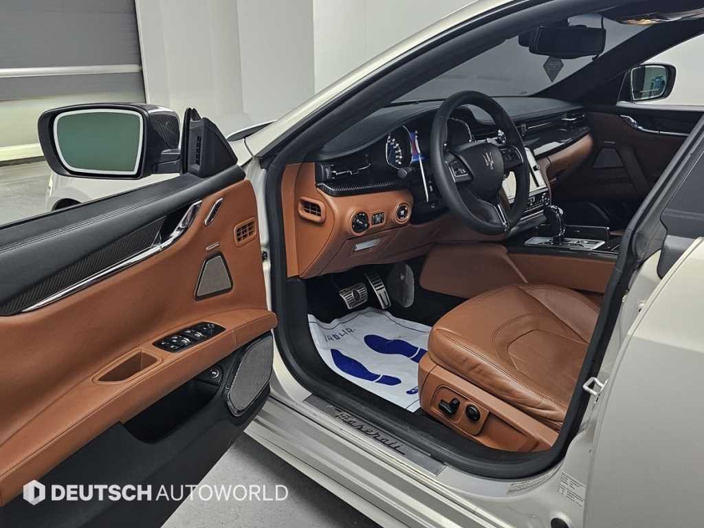 마세라티 콰트로포르테 GTS 3.8 V8 이미지 13