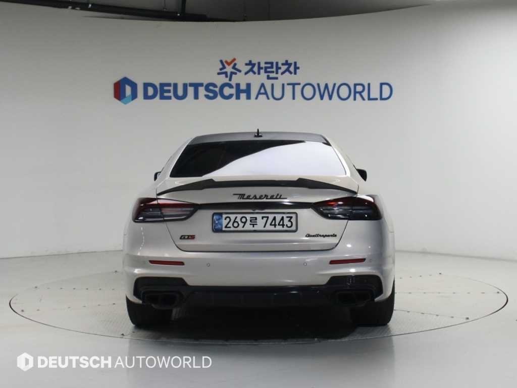 마세라티 콰트로포르테 GTS 3.8 V8 이미지 5