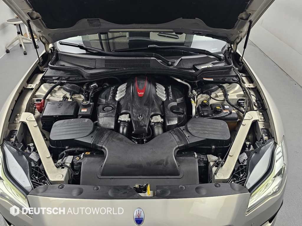 마세라티 콰트로포르테 GTS 3.8 V8 이미지 7