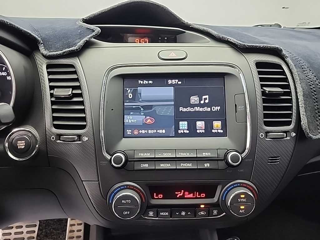 기아 K3 더뉴 K3 1.6 VGT 프레스티지 기본형 이미지 10