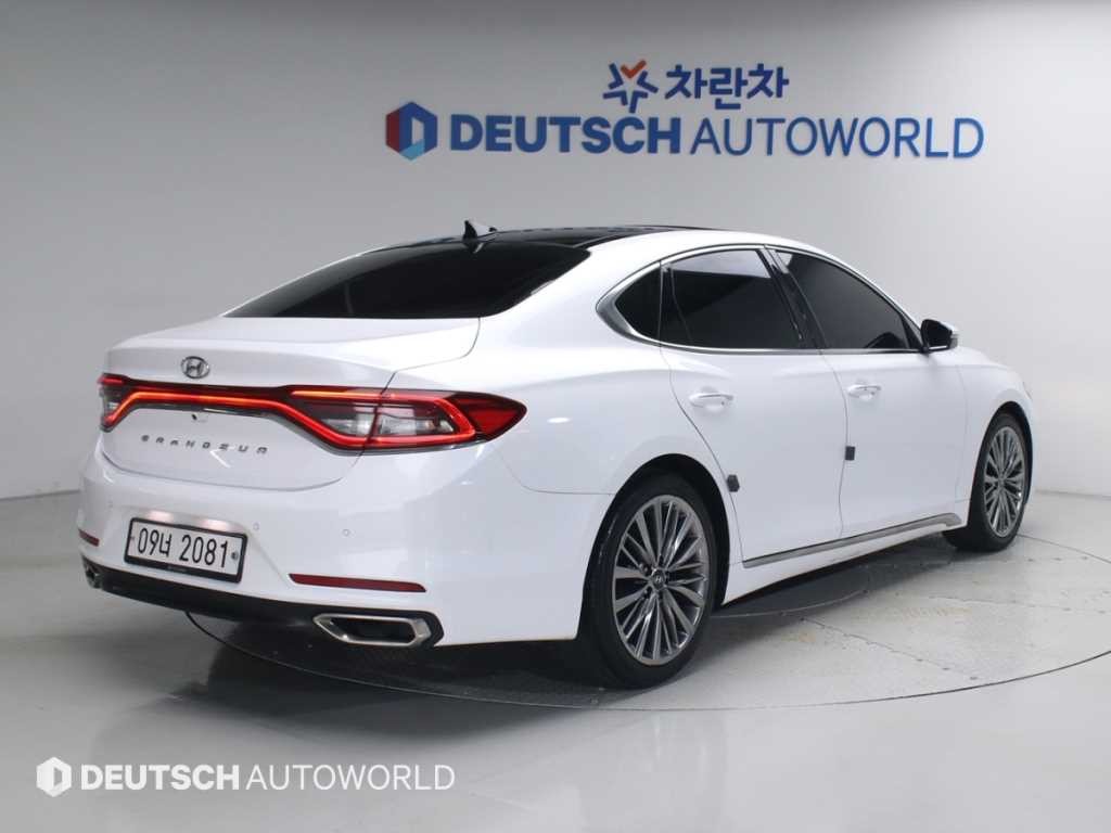 현대 그랜저 그랜저 IG 2.4 GDI 프리미엄 스페셜 이미지 3