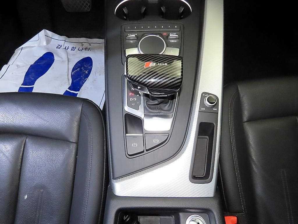 아우디 A4 A4 (B9) 40 TFSI 이미지 12
