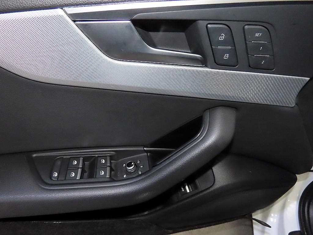 아우디 A4 A4 (B9) 40 TFSI 이미지 13