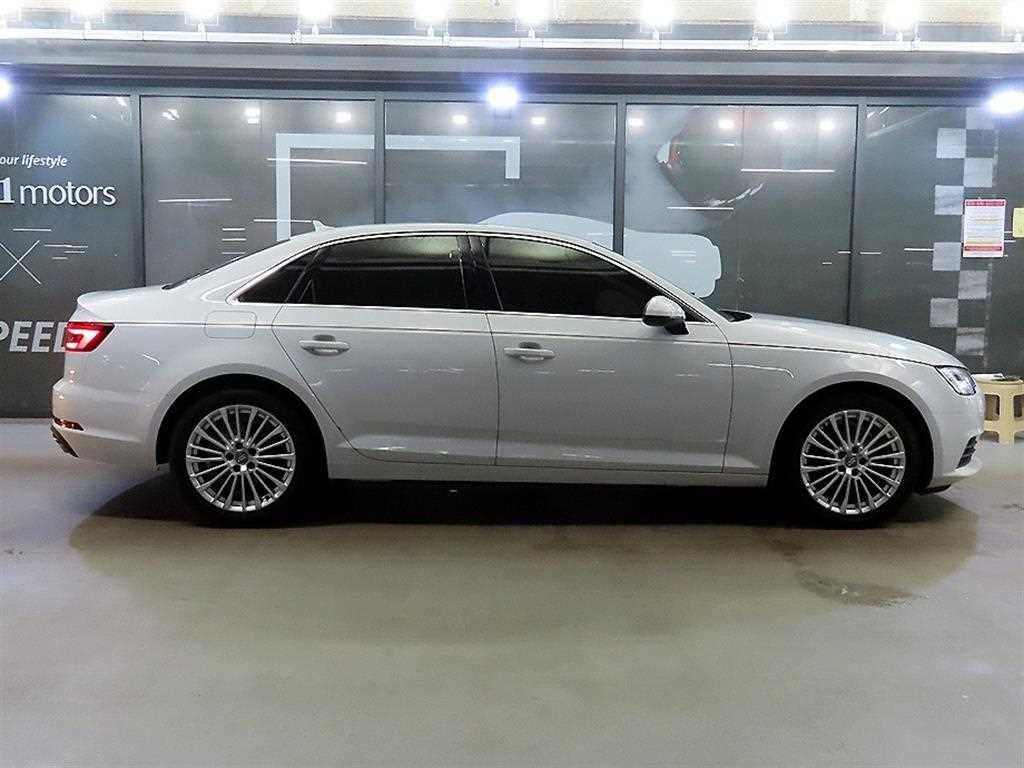 아우디 A4 A4 (B9) 40 TFSI 이미지 3