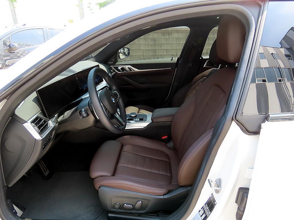 BMW 4시리즈 4시리즈 (G22) 420i 그란쿠페 M 스포츠 이미지 5