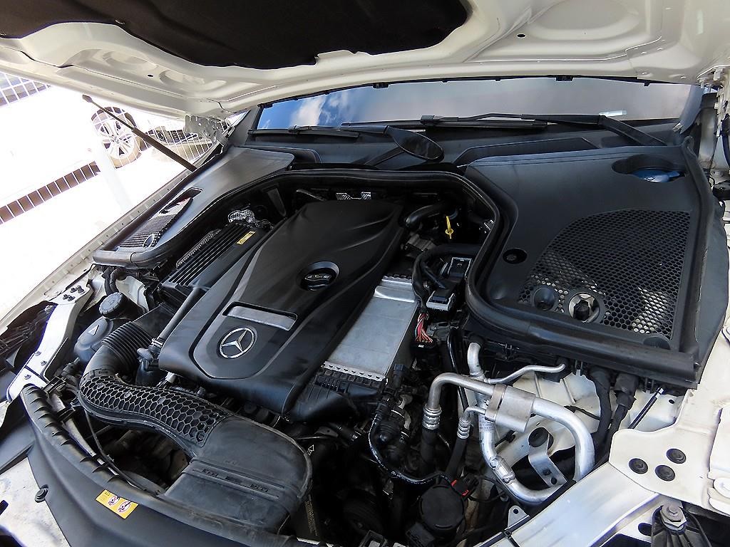 벤츠 E 클래스 E-클래스 W213 E300 4MATIC 아방가르드 이미지 19
