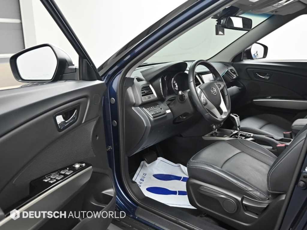 KG모빌리티(쌍용) 티볼리 가솔린 2WD 1.6 LX 이미지 11