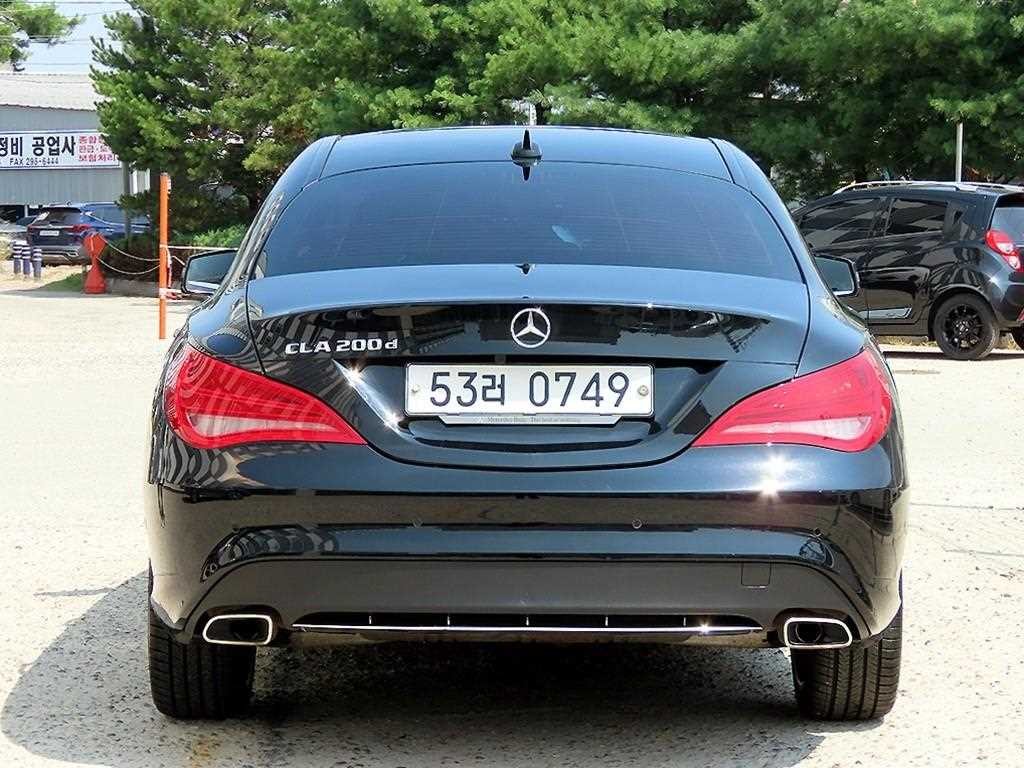 벤츠 CLA 클래스 CLA클래스 CLA 200d 이미지 4