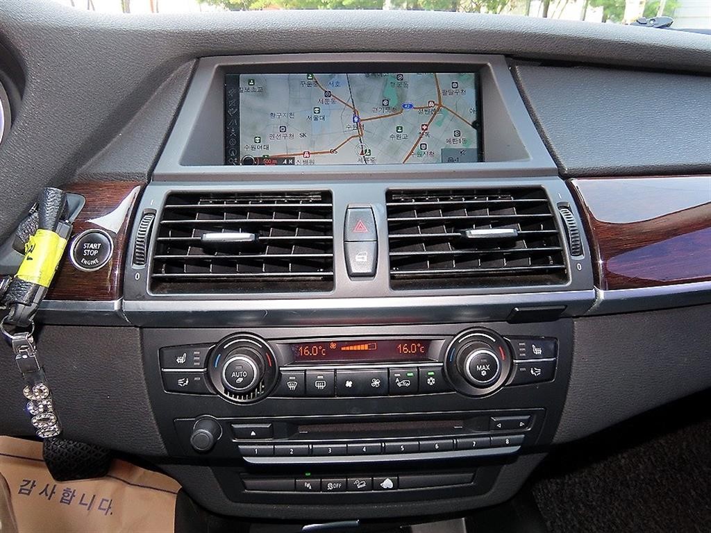 BMW X6 X6 (E71) 30 D 이미지 14