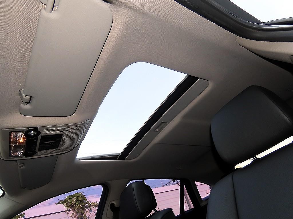 BMW X6 X6 (E71) 30 D 이미지 15