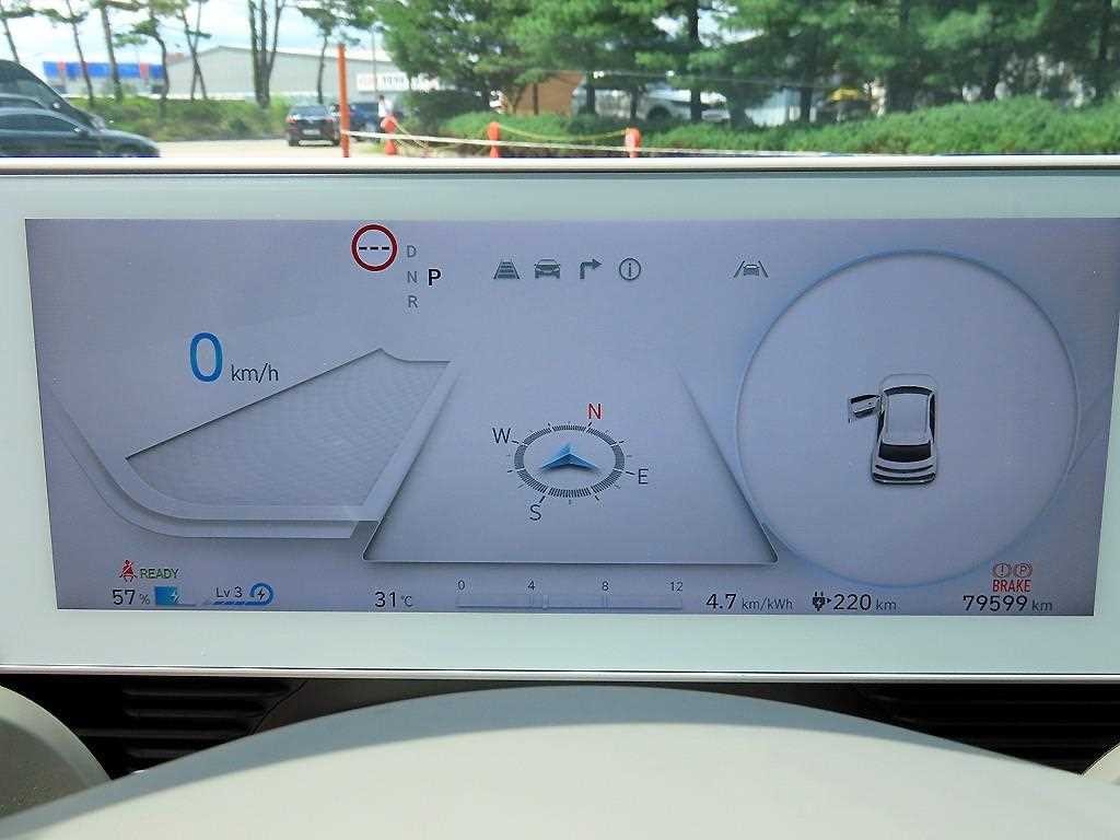 현대 아이오닉 5 롱 레인지 4WD 프레스티지 이미지 9