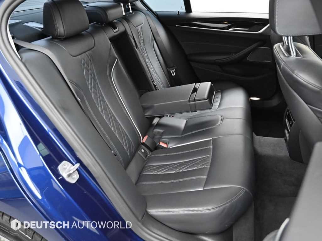BMW 5시리즈 5시리즈 (G30) 520d 럭셔리 플러스 이미지 12