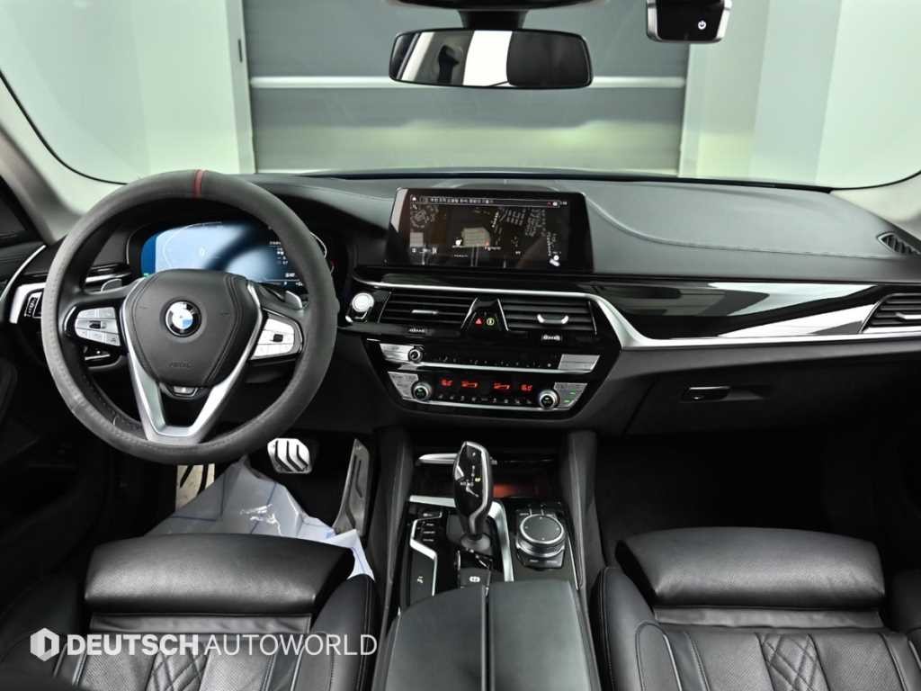 BMW 5시리즈 5시리즈 (G30) 520d 럭셔리 플러스 이미지 7