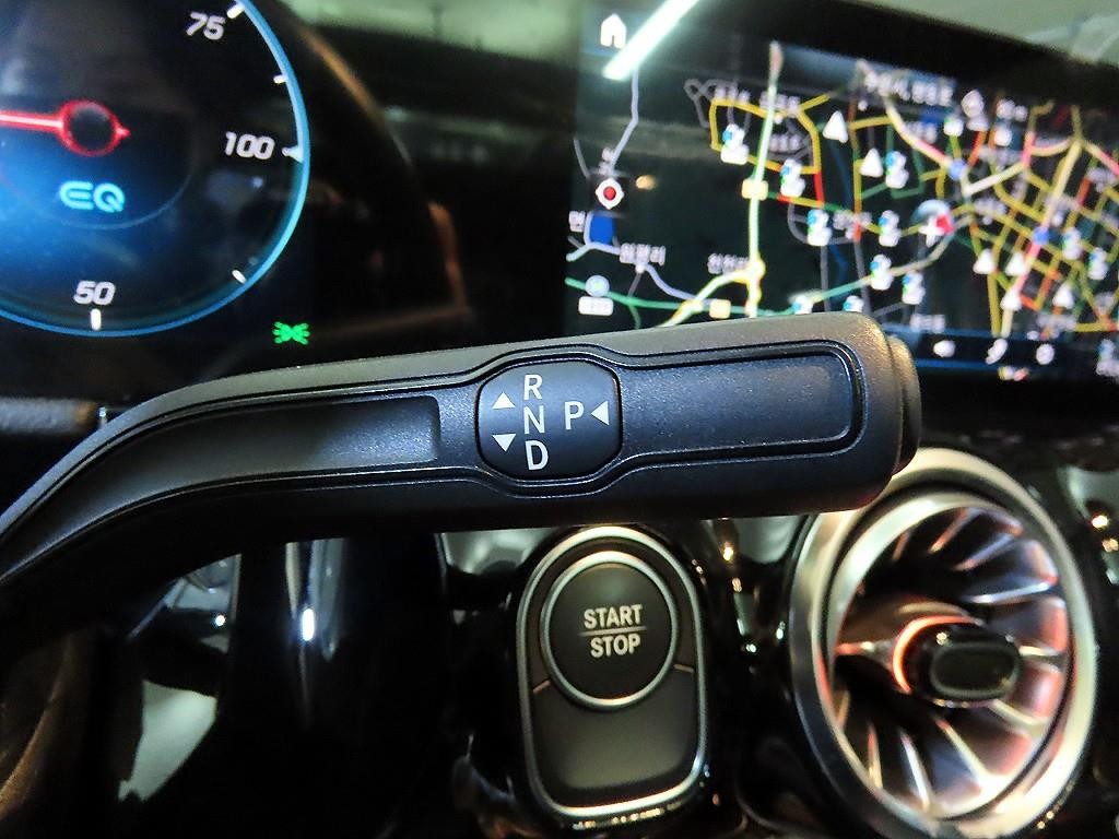 벤츠 EQA EQA H243 EQA 250 AMG 패키지 플러스 이미지 12