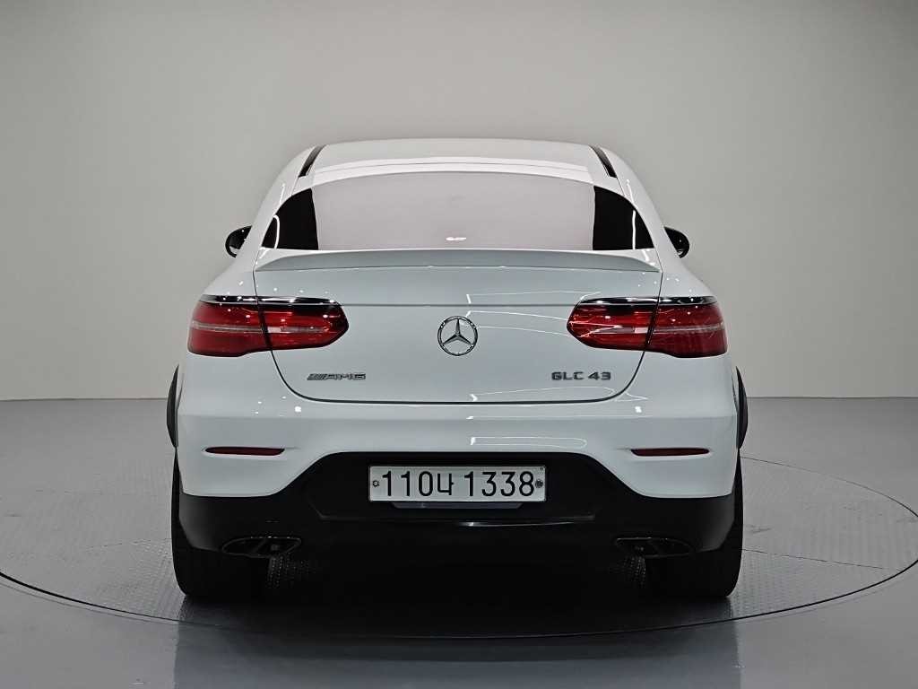 벤츠 GLC 클래스 GLC클래스 X253 AMG GLC 43 4MATIC 쿠페 이미지 3