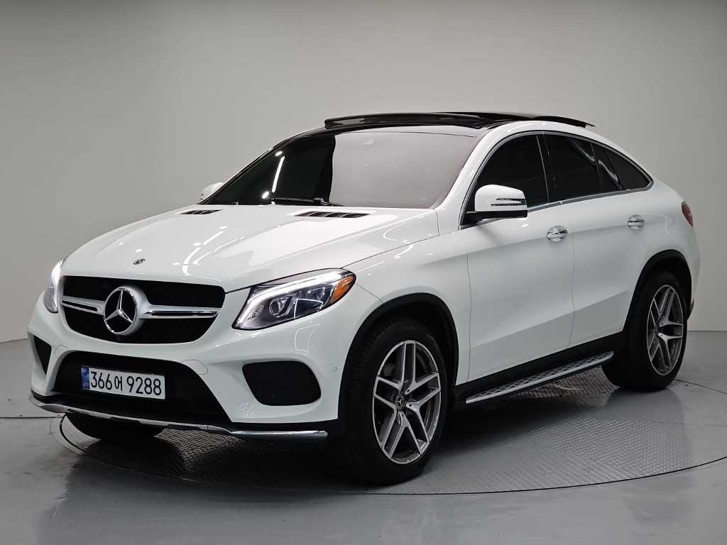 벤츠 GLE 클래스 GLE 클래스 W166 GLE 350 d 4MATIC 쿠페 이미지 1