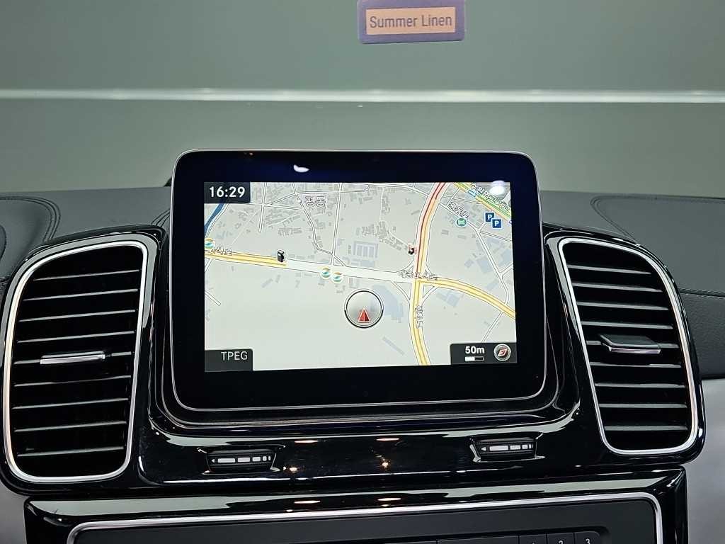 벤츠 GLE 클래스 GLE 클래스 W166 GLE 350 d 4MATIC 쿠페 이미지 16