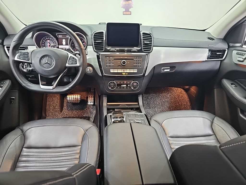 벤츠 GLE 클래스 GLE 클래스 W166 GLE 350 d 4MATIC 쿠페 이미지 7