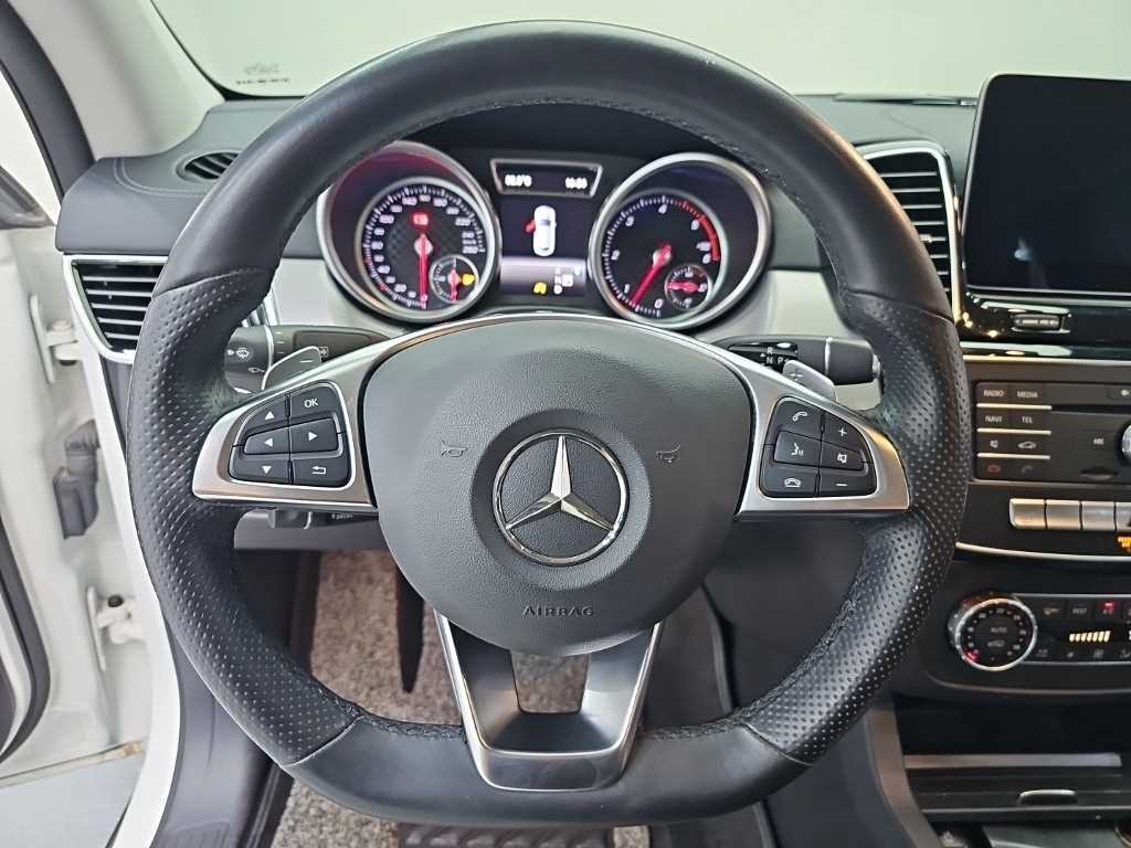 벤츠 GLE 클래스 GLE 클래스 W166 GLE 350 d 4MATIC 쿠페 이미지 9
