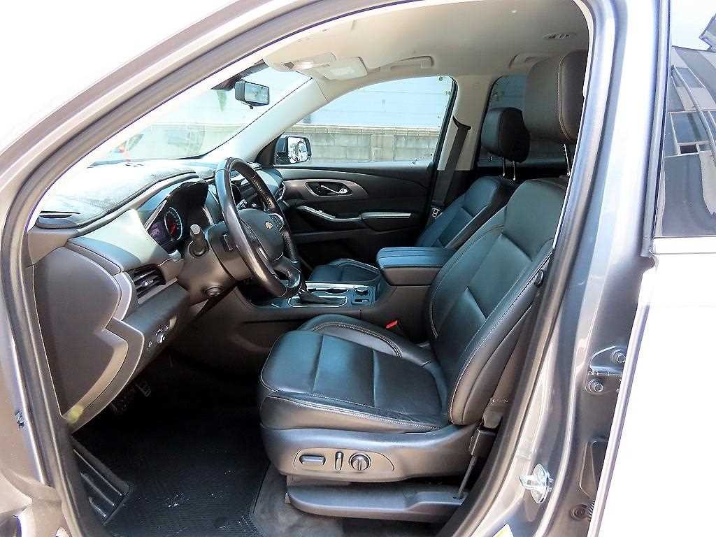 쉐보레 트래버스 3.6 AWD 프리미어 이미지 5