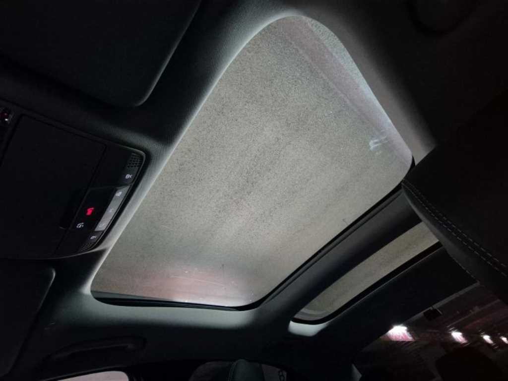 벤츠 E 클래스 E-클래스 W213 E300 4MATIC 익스클루시브 이미지 17