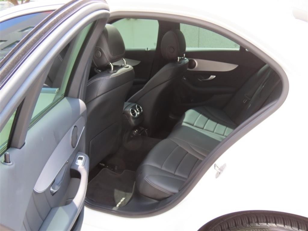 벤츠 C 클래스 C클래스 W205 C200 AMG LINE 이미지 14