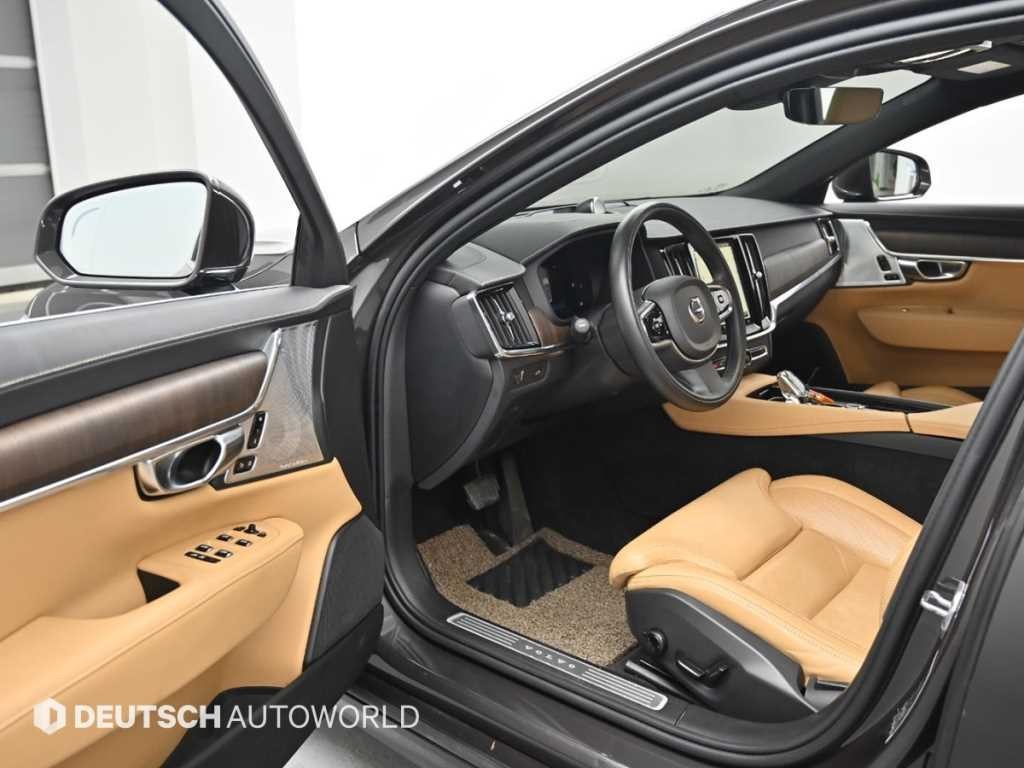 볼보 S90 B5 인스크립션 이미지 12
