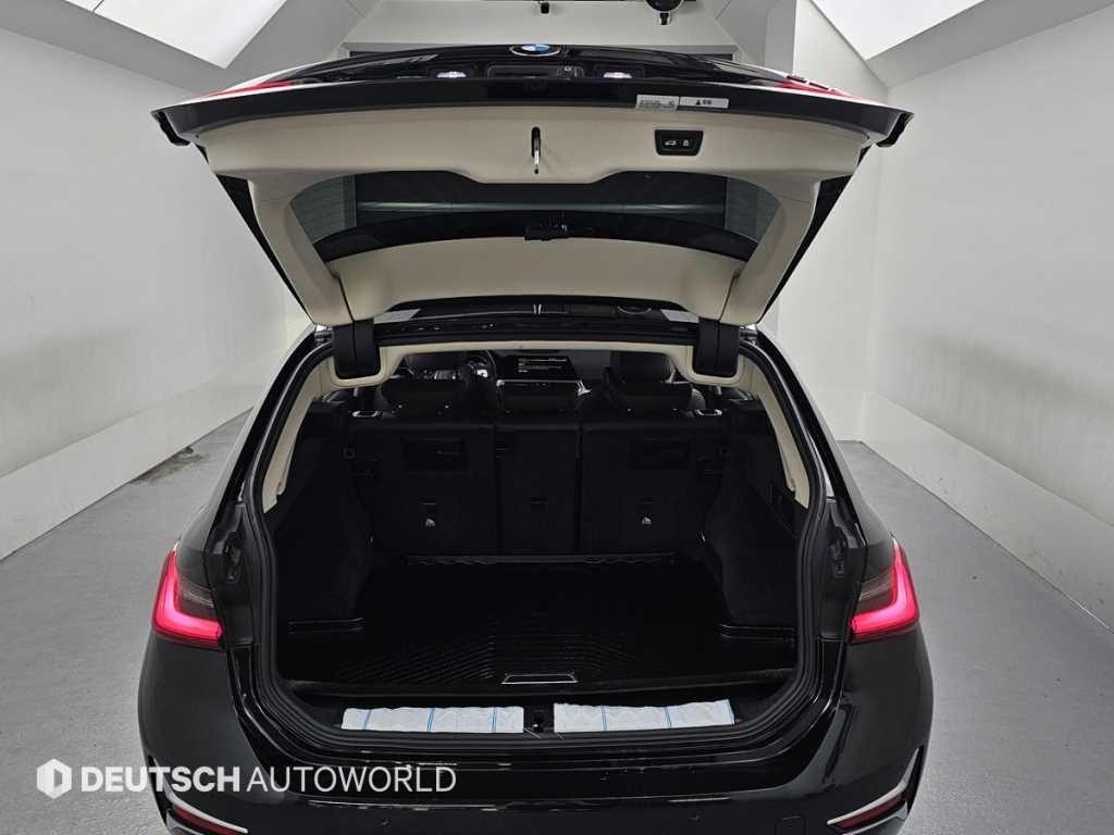 BMW 3시리즈 3시리즈 (G20) 320i 투어링 럭셔리 이미지 19