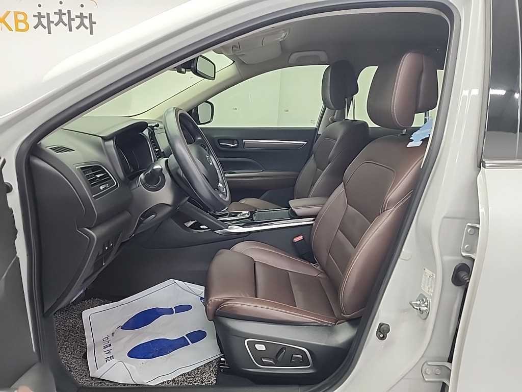 르노코리아(삼성) QM6 더뉴QM6 가솔린 2.0 GDe RE 시그니처 2WD 이미지 11