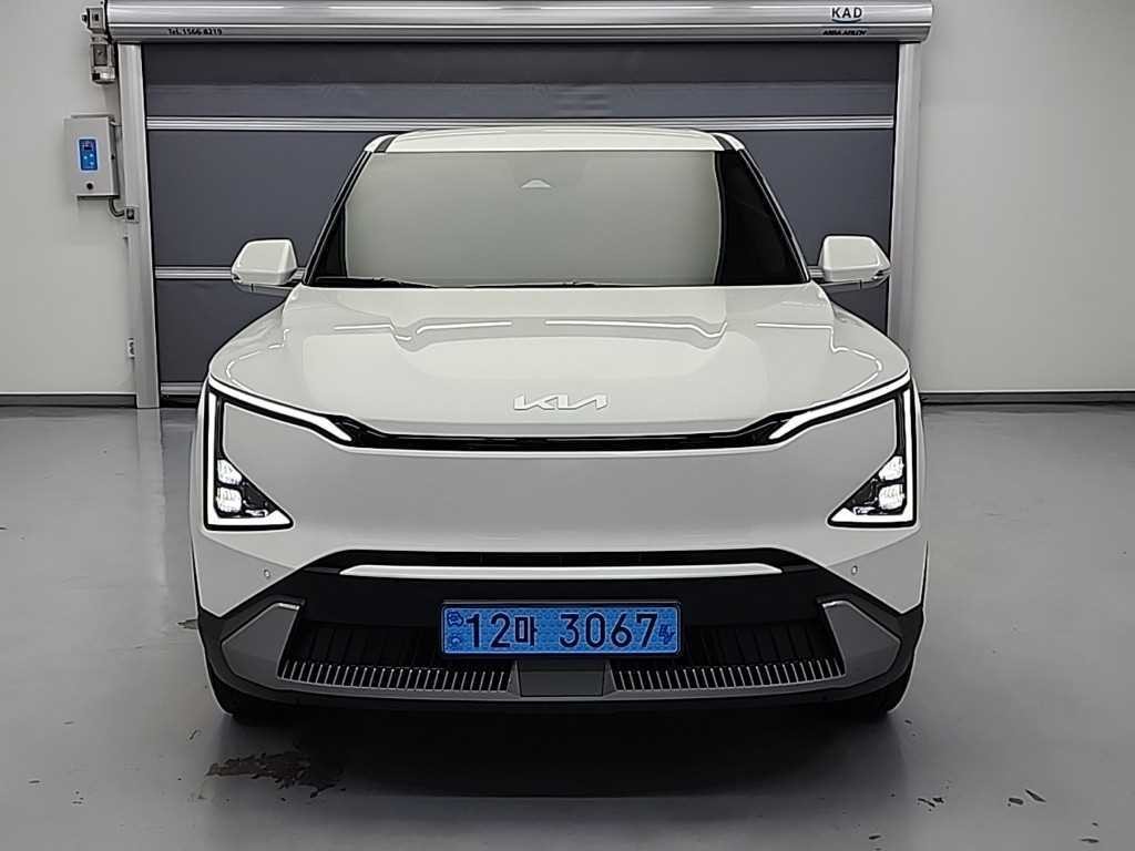 기아 EV5 롱레인지 2WD 에어 이미지 3