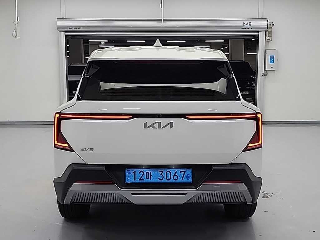 기아 EV5 롱레인지 2WD 에어 이미지 4
