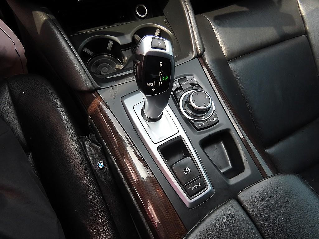 BMW X6 X6 (E71) 30 D 이미지 10