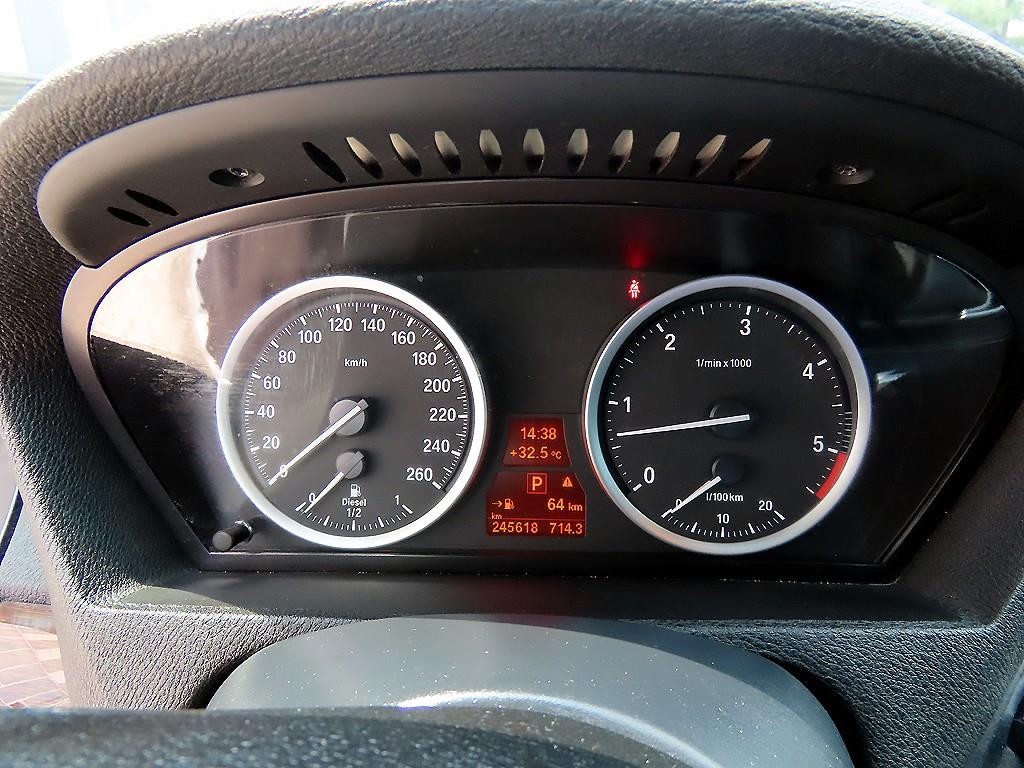BMW X6 X6 (E71) 30 D 이미지 9