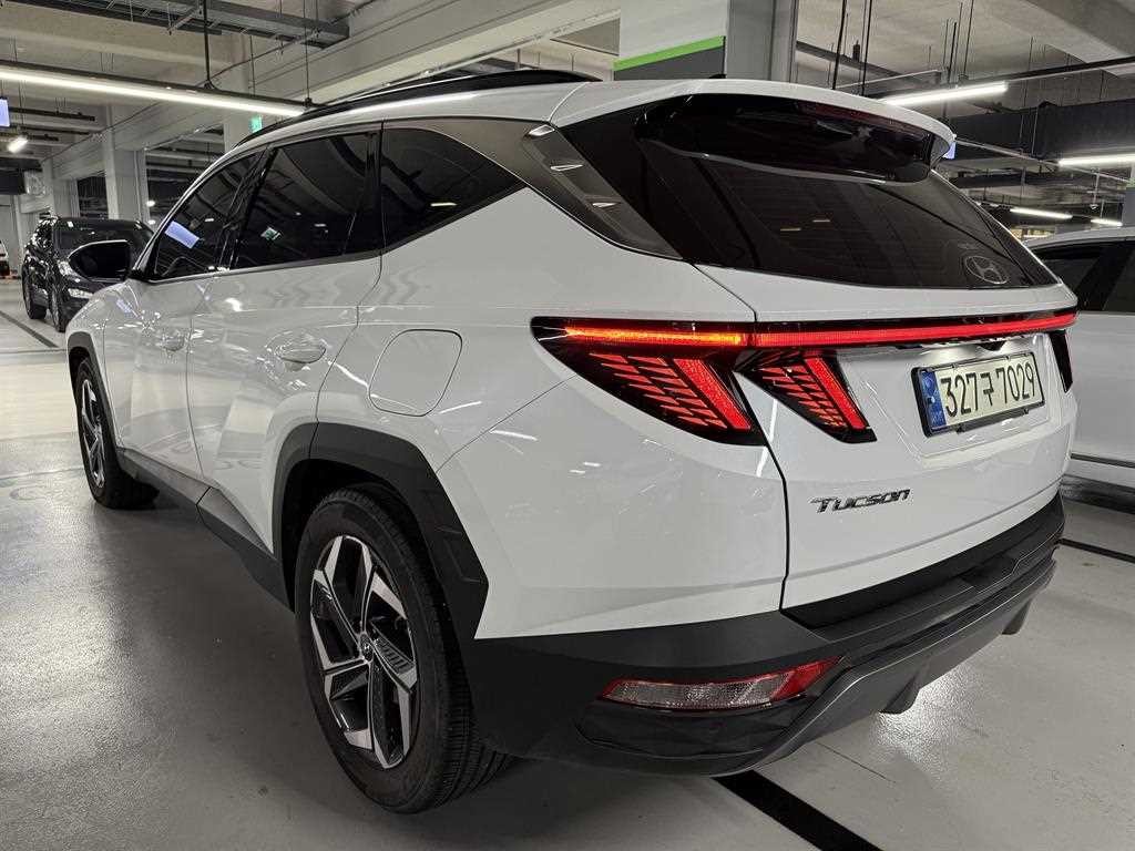 현대 투싼 투싼 (NX4) 가솔린 1.6 터보 2WD 인스퍼레이션 이미지 3