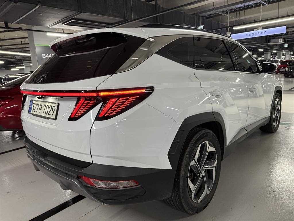 현대 투싼 투싼 (NX4) 가솔린 1.6 터보 2WD 인스퍼레이션 이미지 4