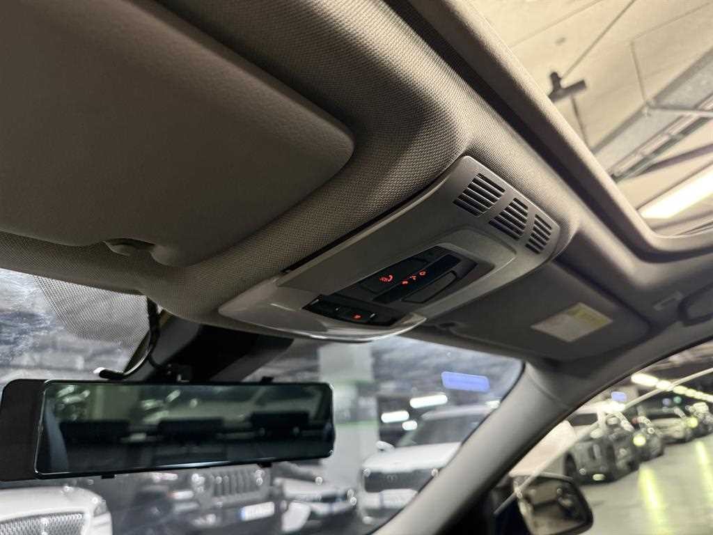 BMW 3시리즈 3시리즈 (F30) 320i 럭셔리 이미지 16