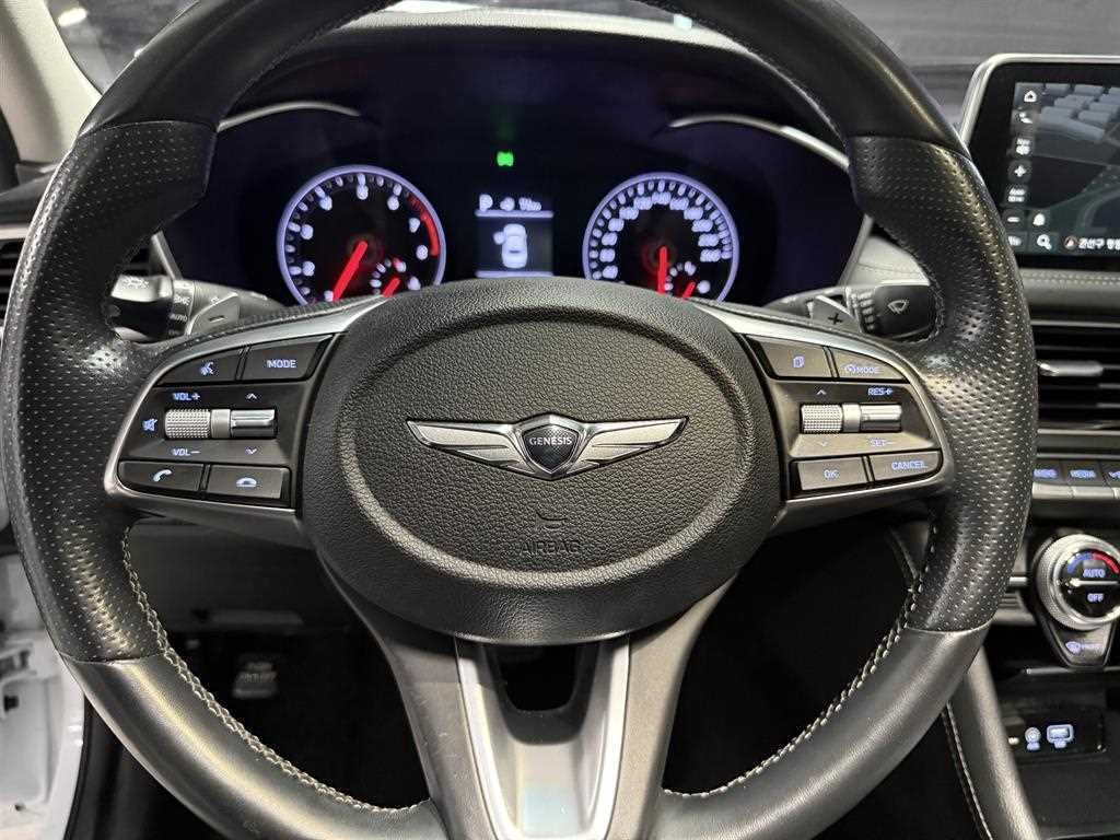 제네시스 G70 2.0T 어드밴스드 이미지 10