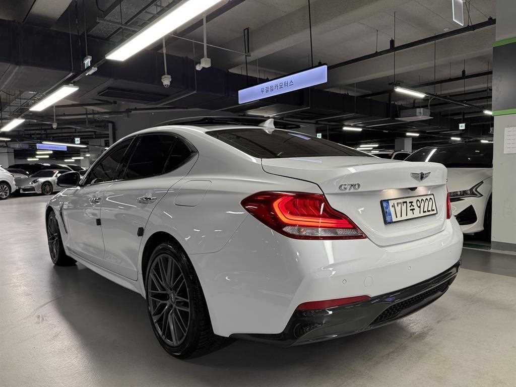 제네시스 G70 2.0T 어드밴스드 이미지 3