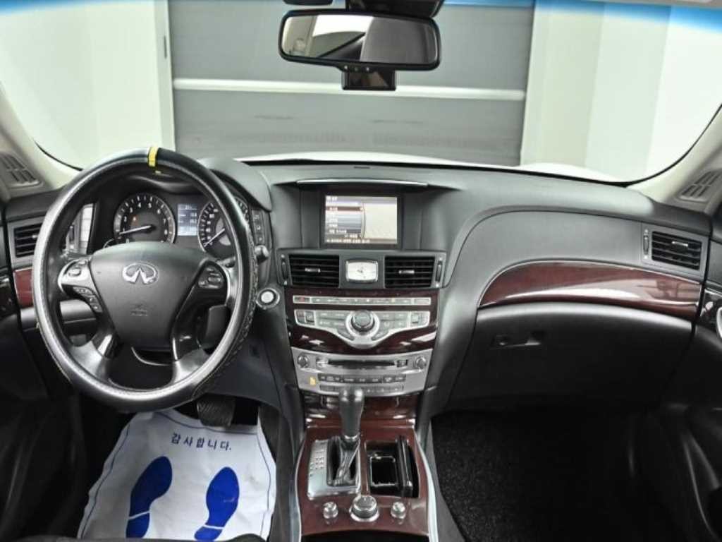 인피니티 M M37 스탠다드 이미지 7